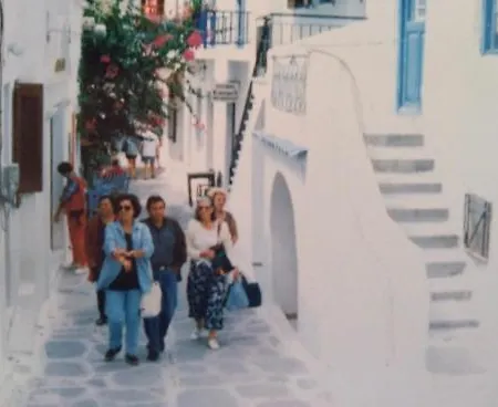 Tristrato Parikia (Paros)